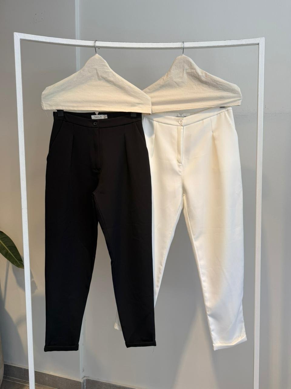 pantalon astor negro 