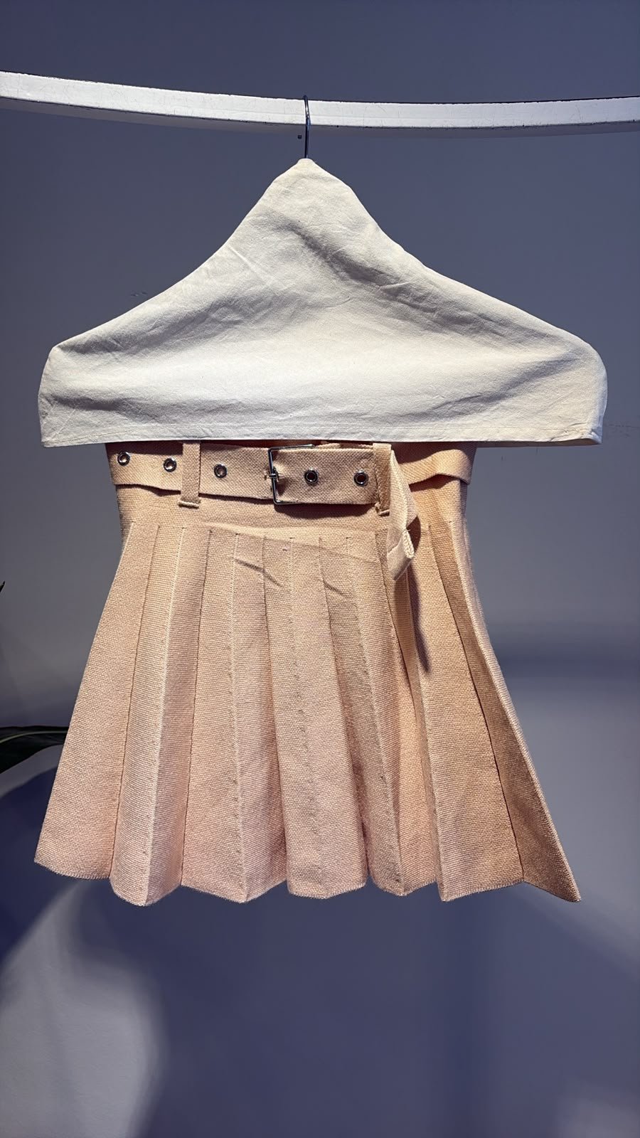 pollera cop