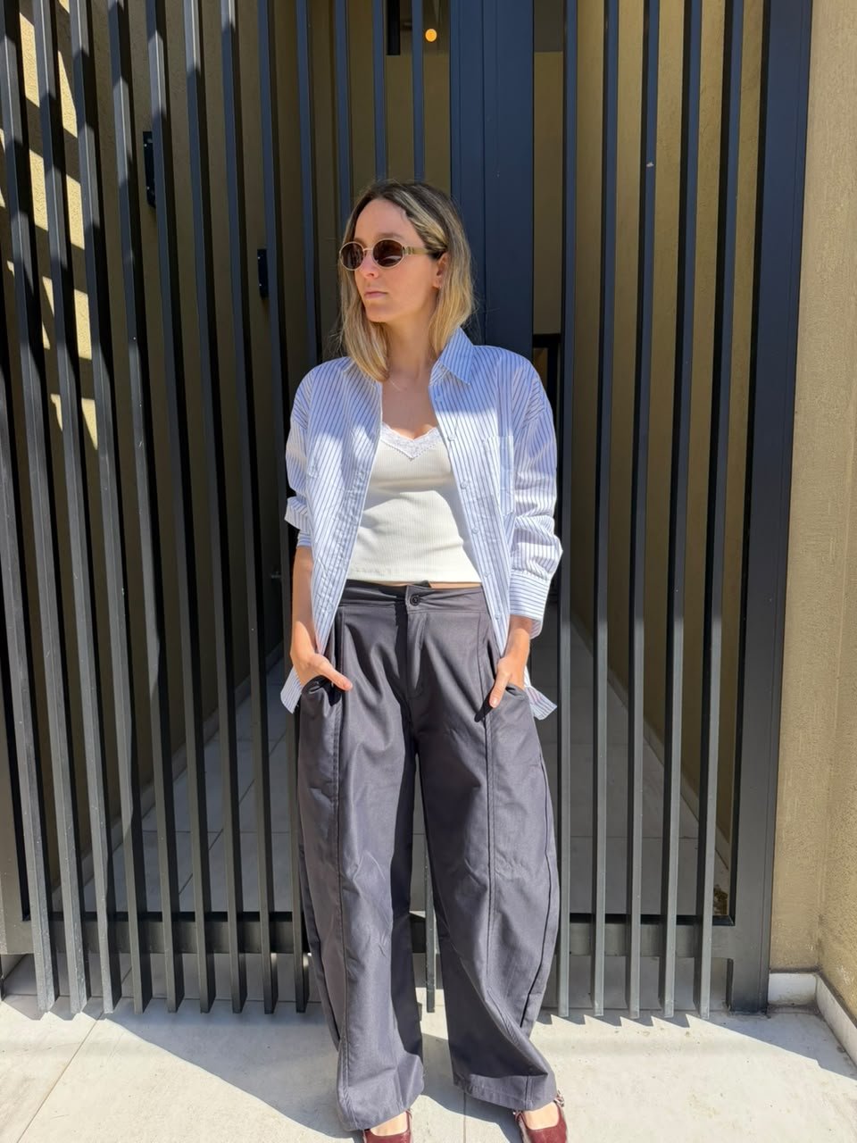 LOOK 2
